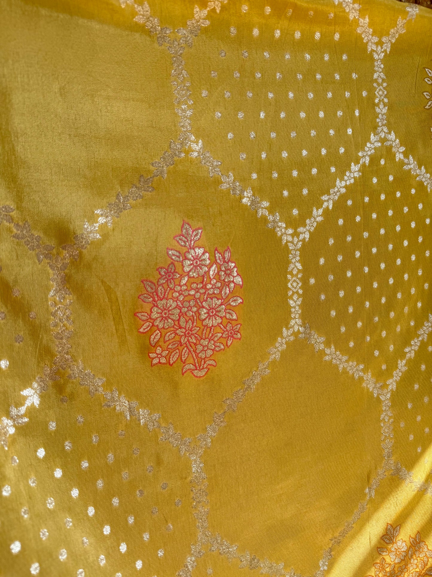 Luxurious Gotapatti Tissue silk suit