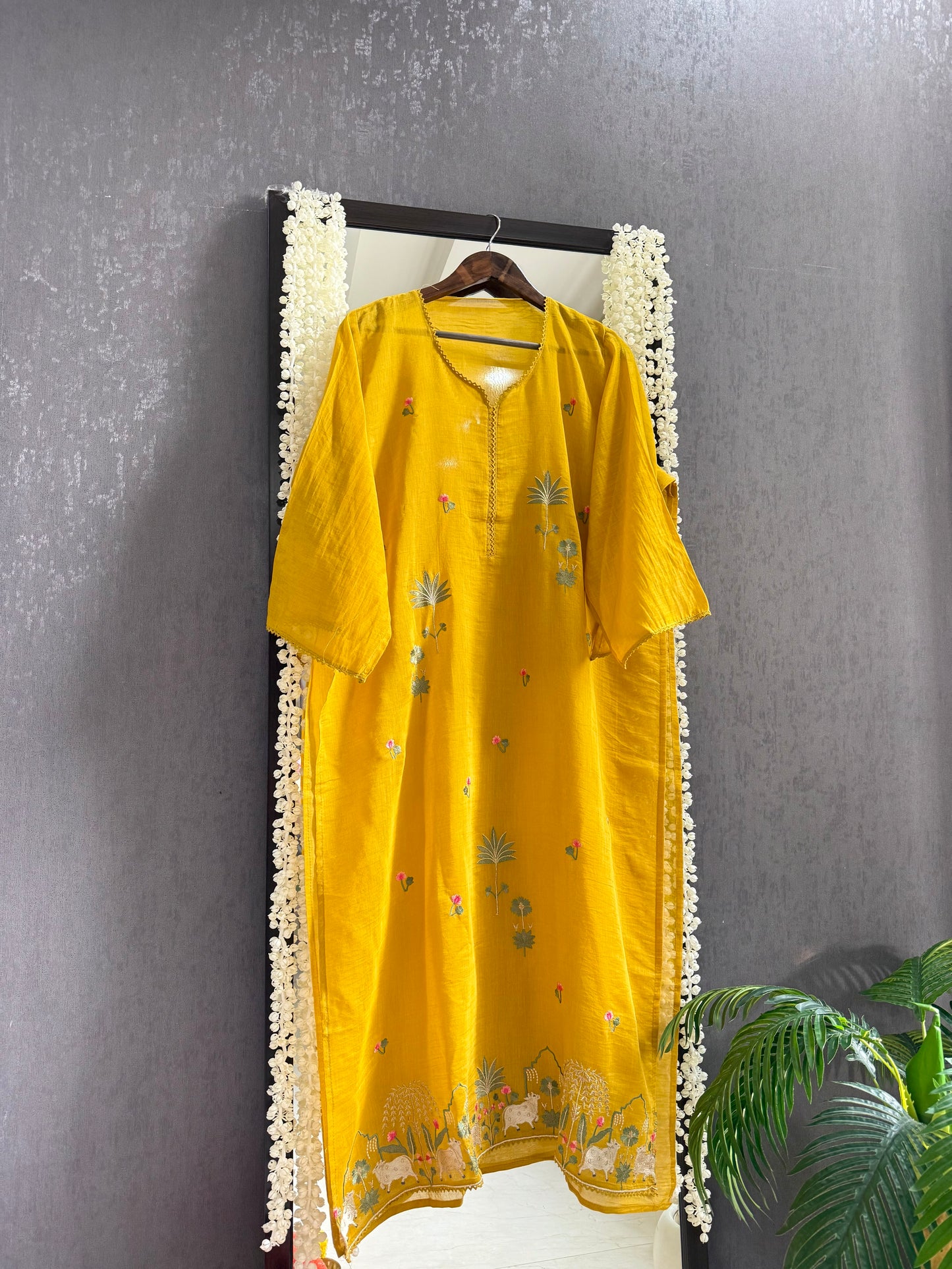 Luxurious Mul chanderi pichwai suit