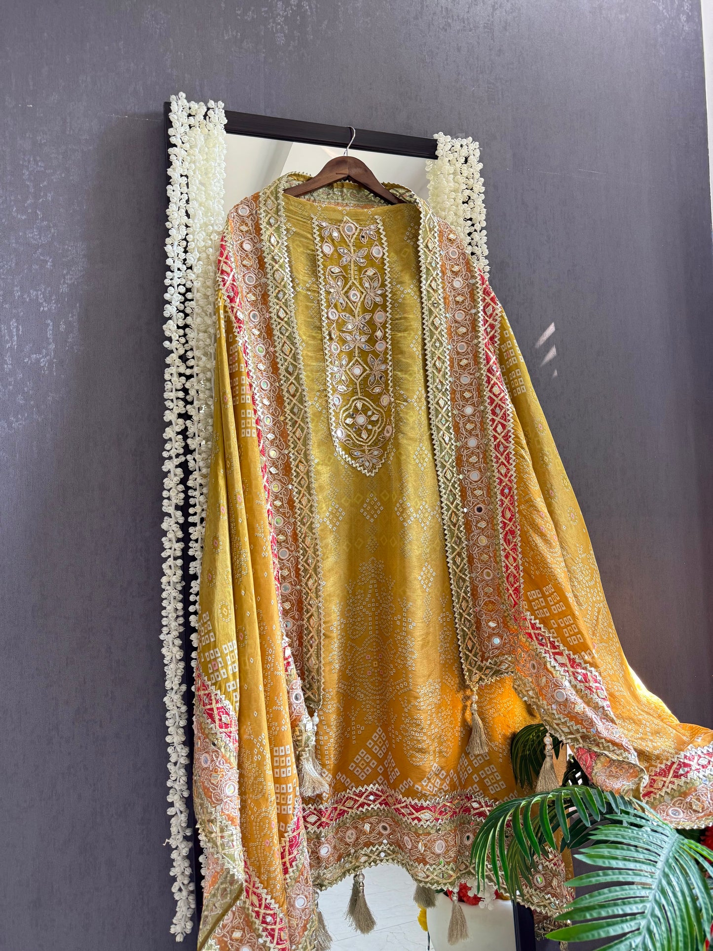 Luxurious bandhani ombré gotapatti suits