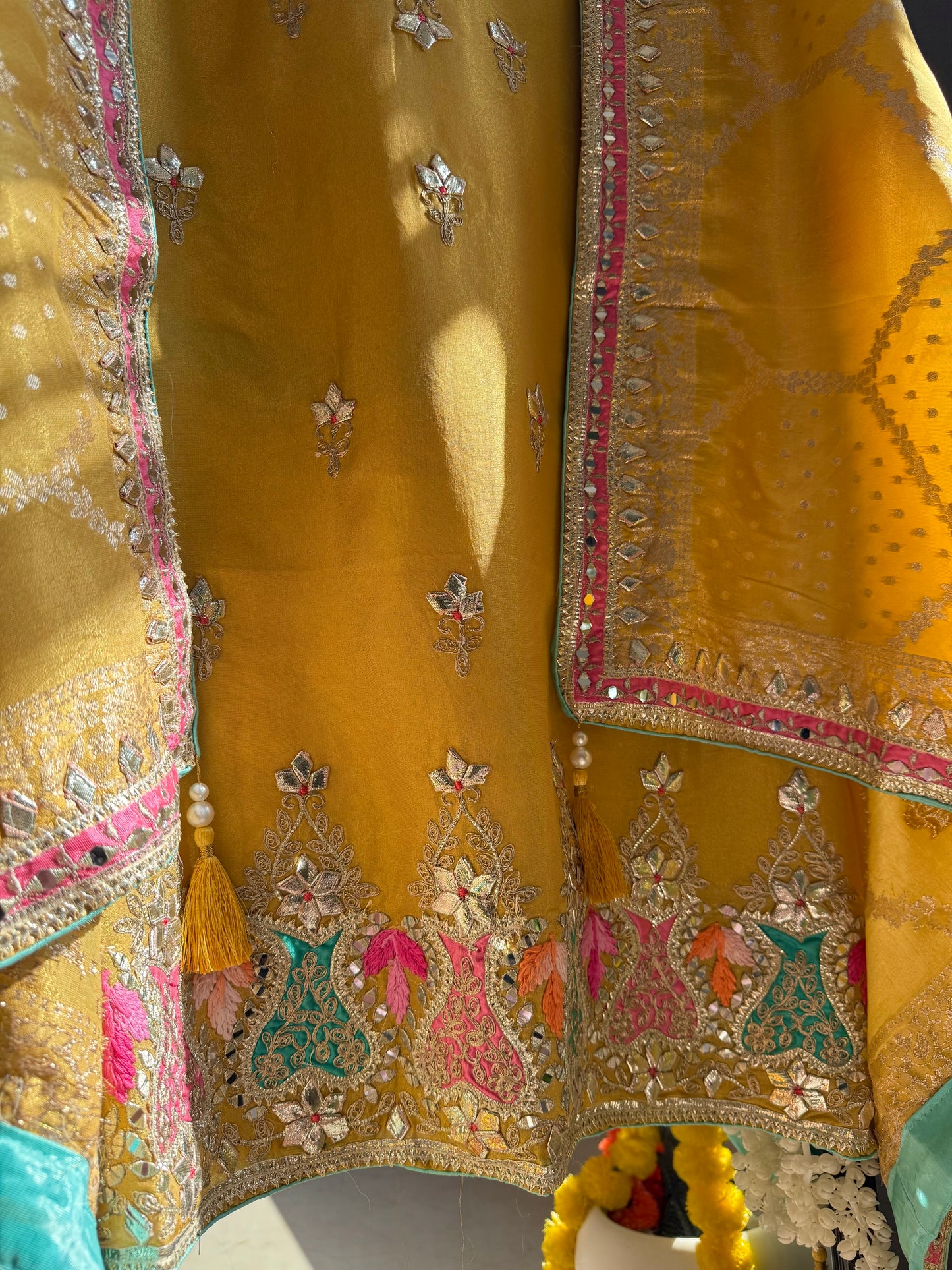 Luxurious Gotapatti Tissue silk suit
