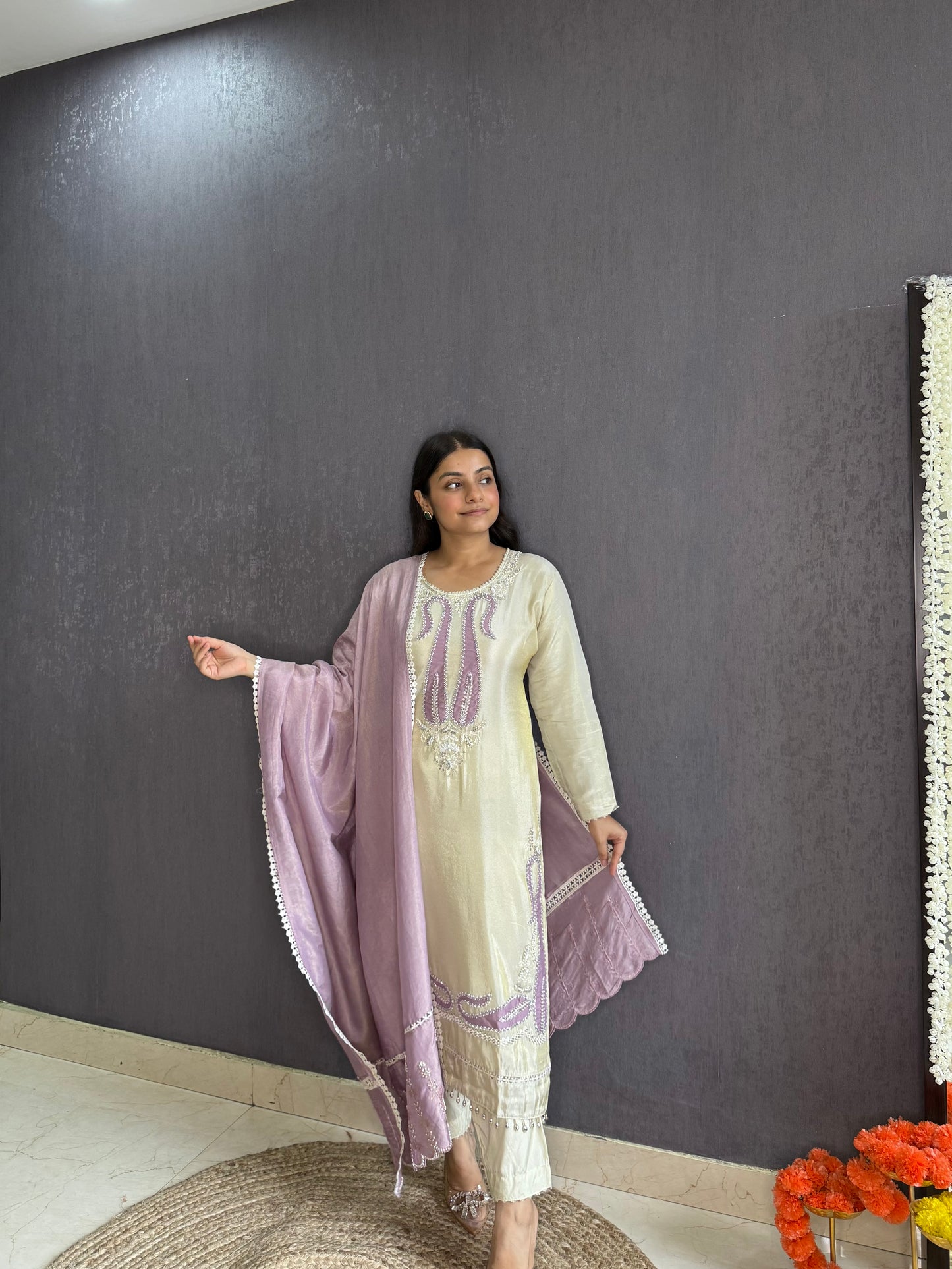 Tissue silk Handwork suit set