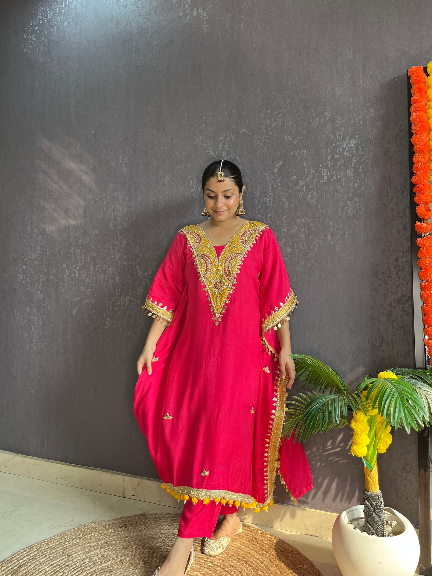 Gotapatti aari work kaftan set