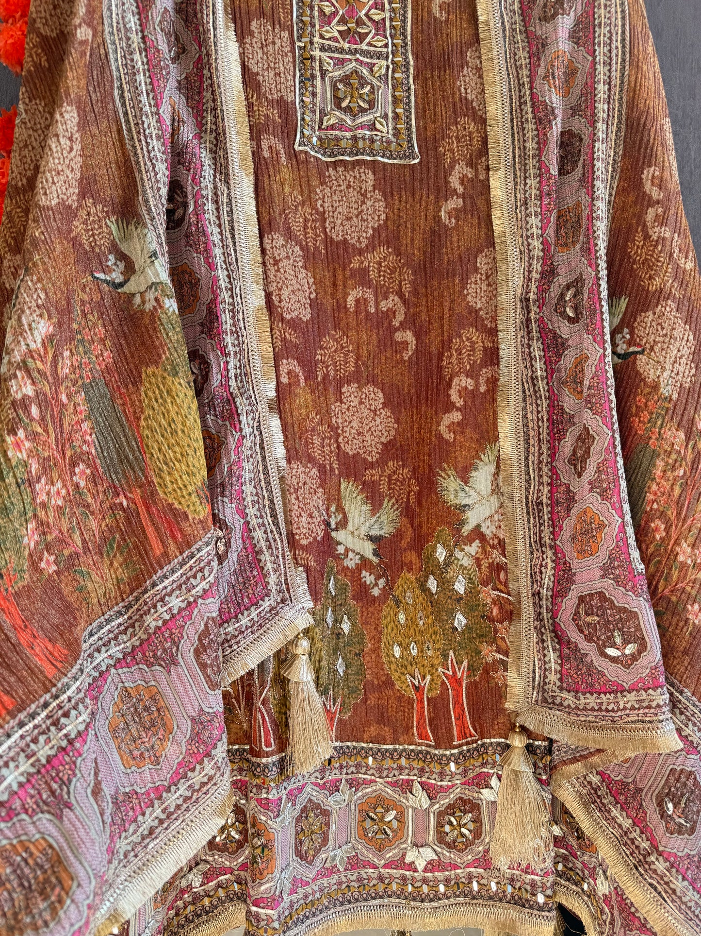 Luxurious soft Crush Tissue silk suit