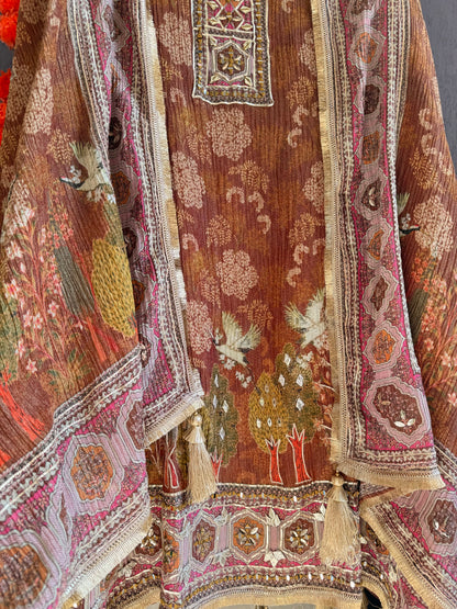 Luxurious soft Crush Tissue silk suit