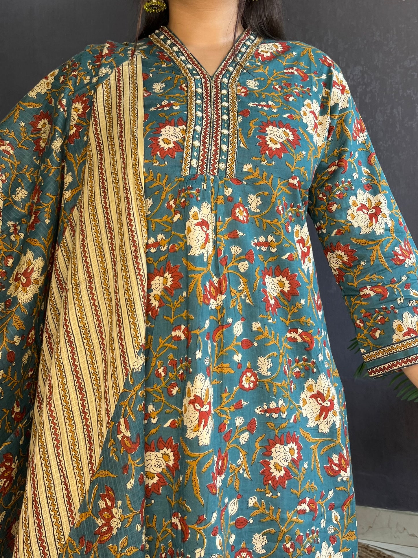 Mulmul cotton printed suit