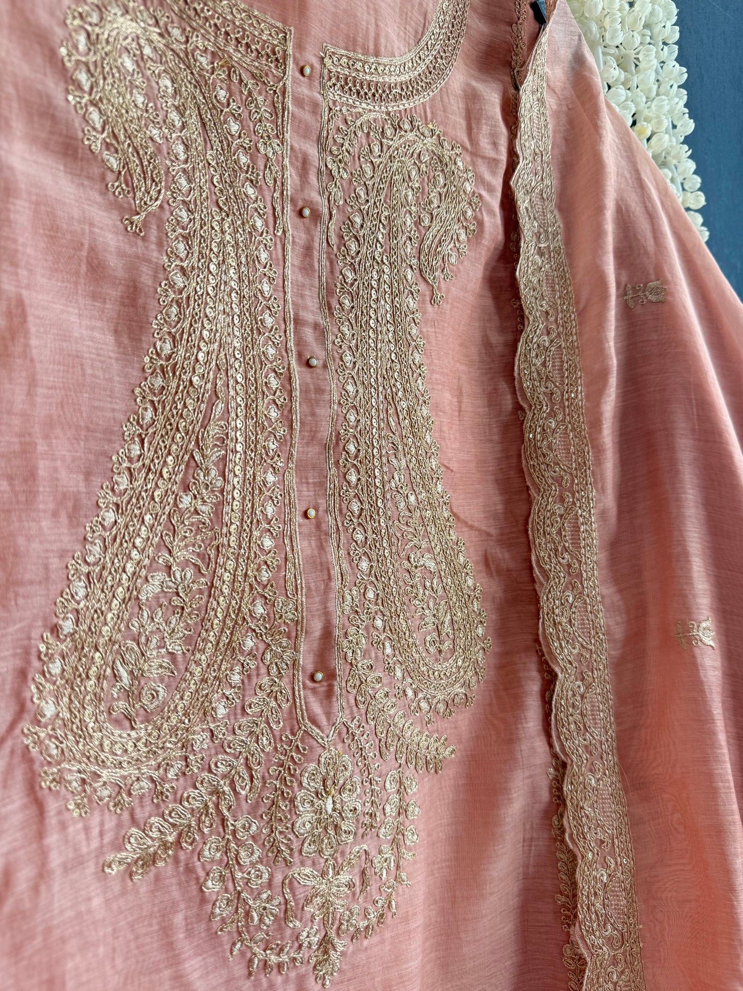 Luxurious Mul chanderi dori sitara suit
