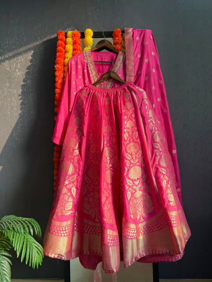 Premium Benarsi silk Lehenga set
