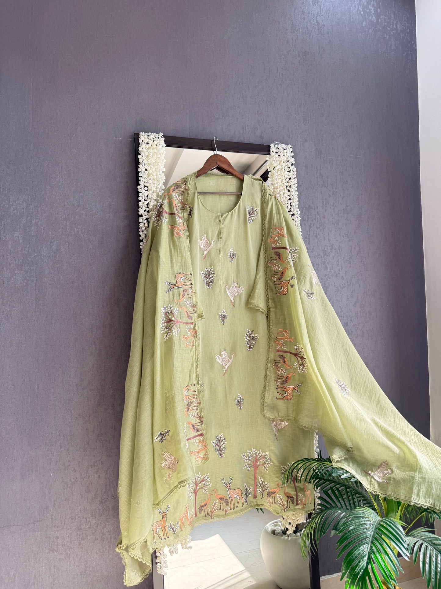 Luxurious Mul chanderi deers swans suit