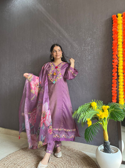 Aline Pakistani Handwork suit