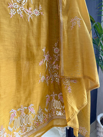 Luxurious Mul chanderi gota appliqué birds roses suit