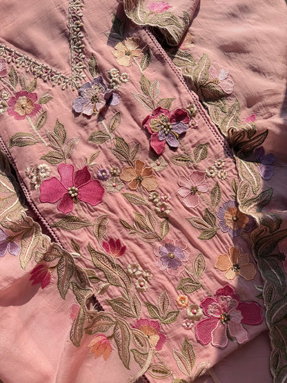 Luxurious organza appliqué work floral suit