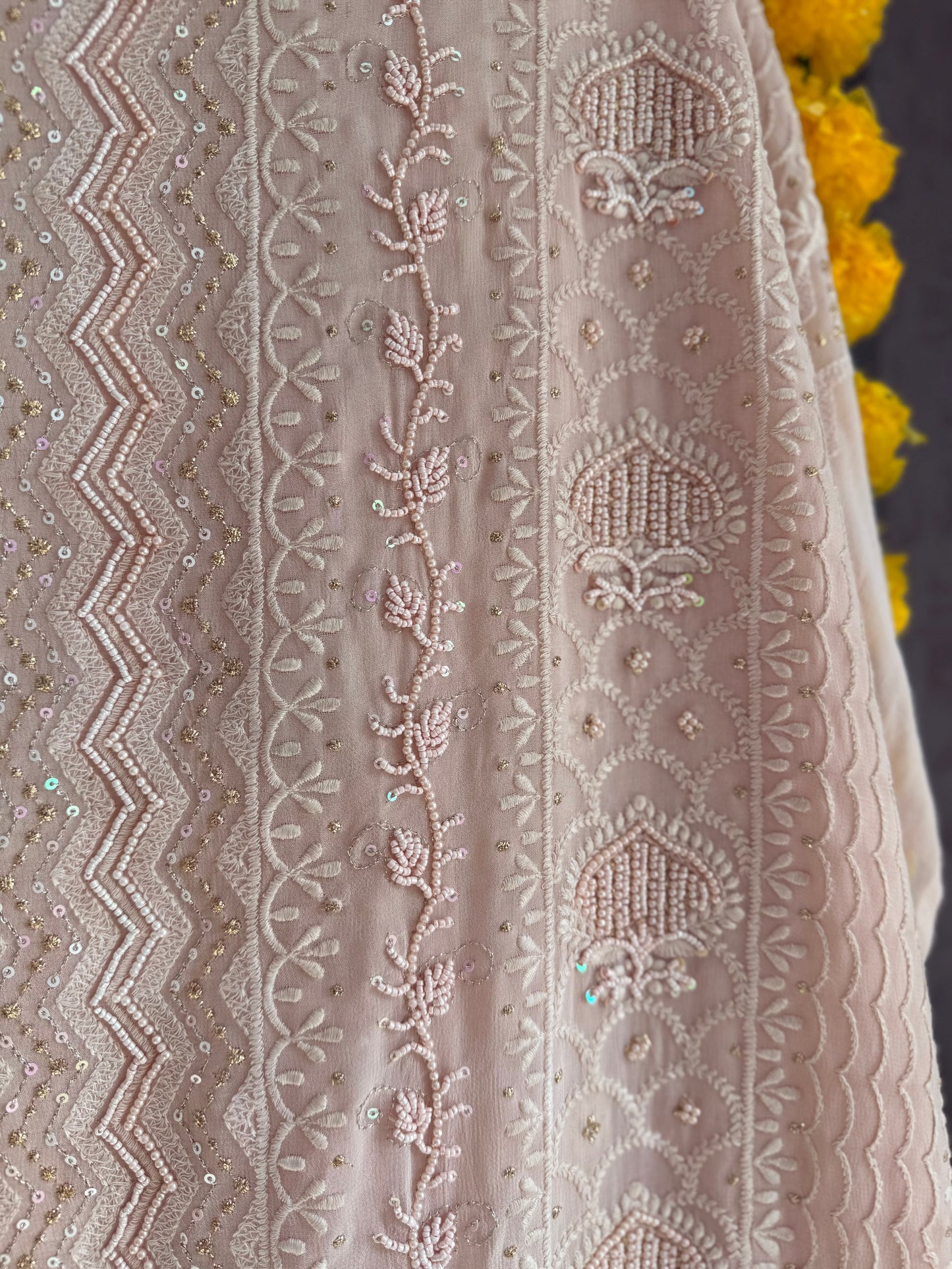 Lucknowi chikankari suit