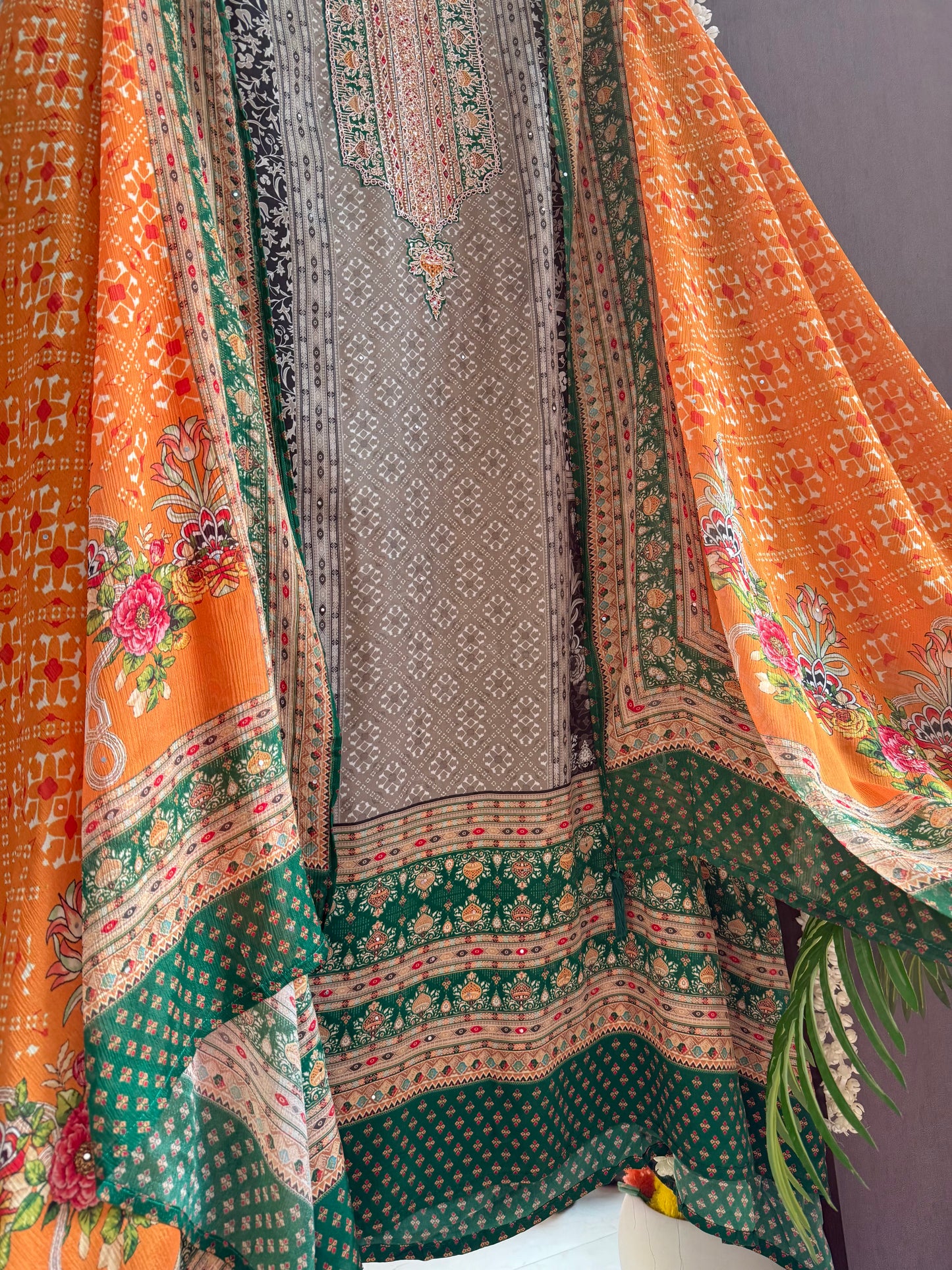 Pure crepe tilla work suit
