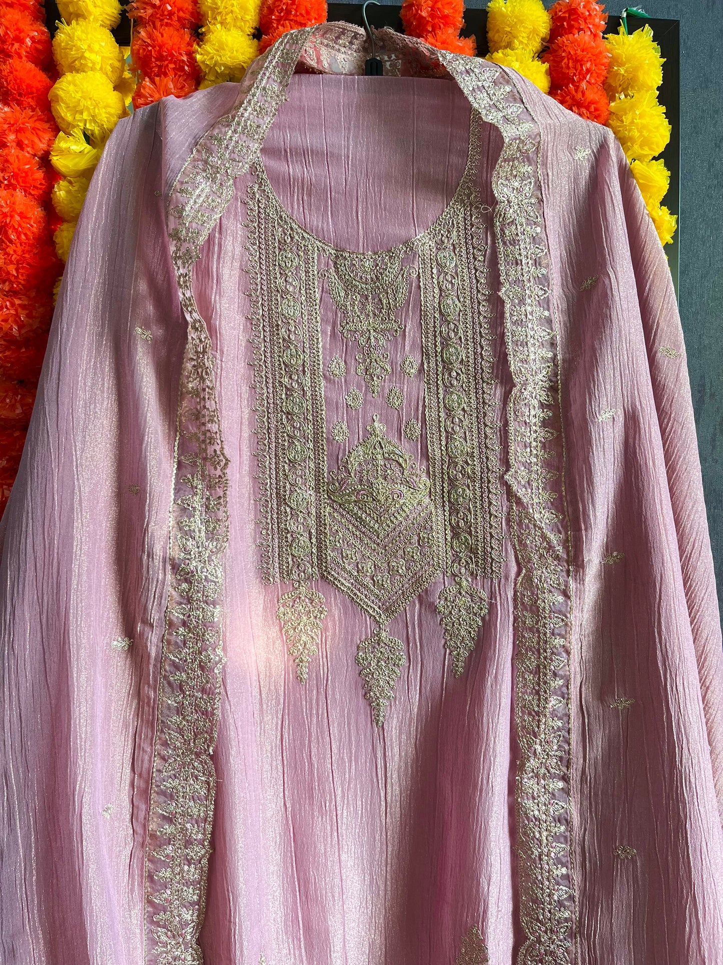 Crush tissue aari work suit