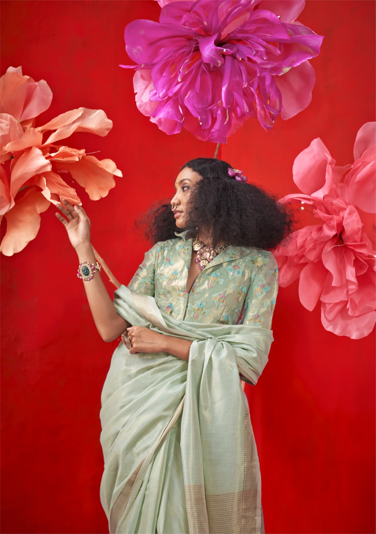 Soft tissue linen brocade saree