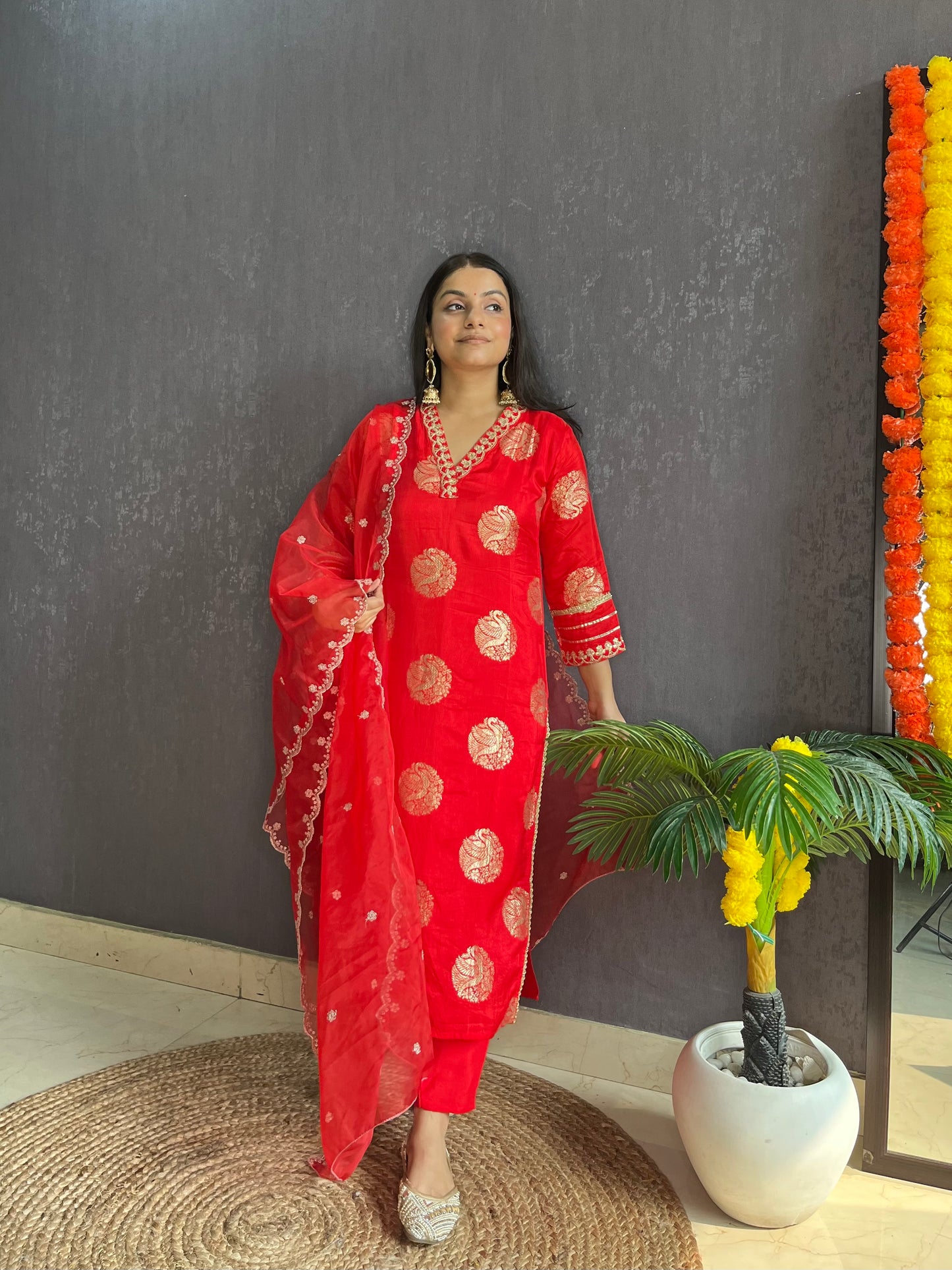 Benarsi aari work silk set