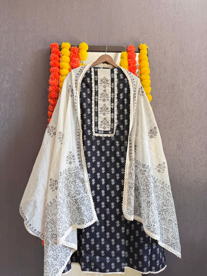 Mulmul handblocked suit
