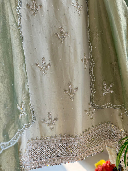 Luxurious dreamy handwork suit