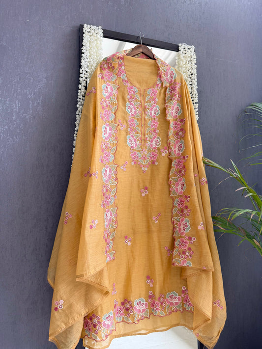 Luxurious Mul chanderi floral Threadwork suit