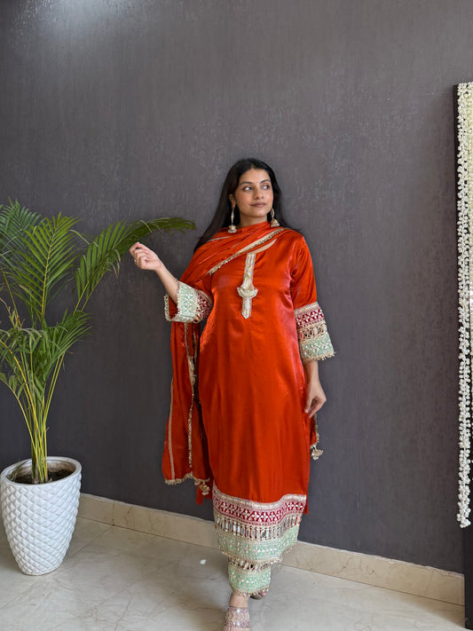 Premium crepe lacework set