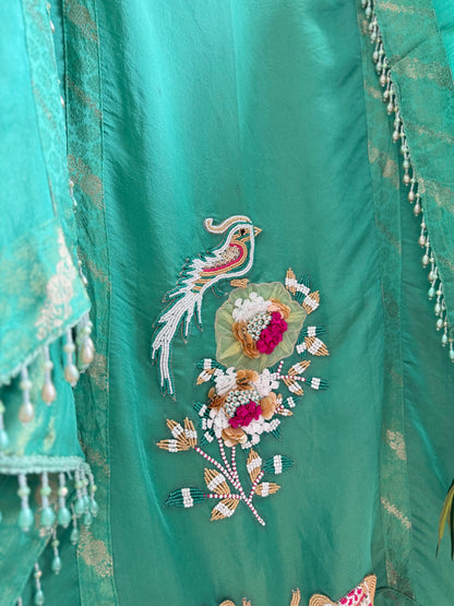 Luxurious elephants Handwork suit