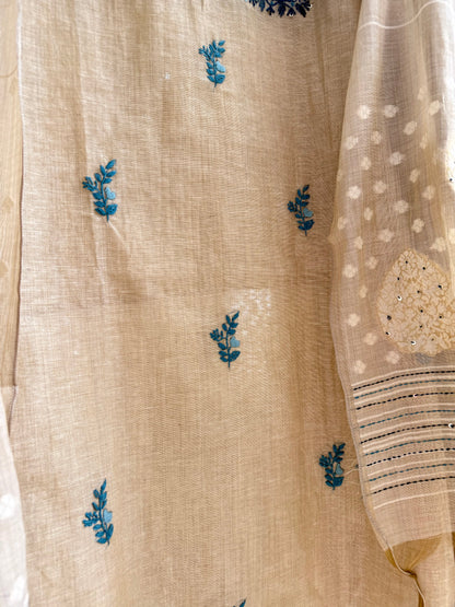 Linen paisley frenchknot suit