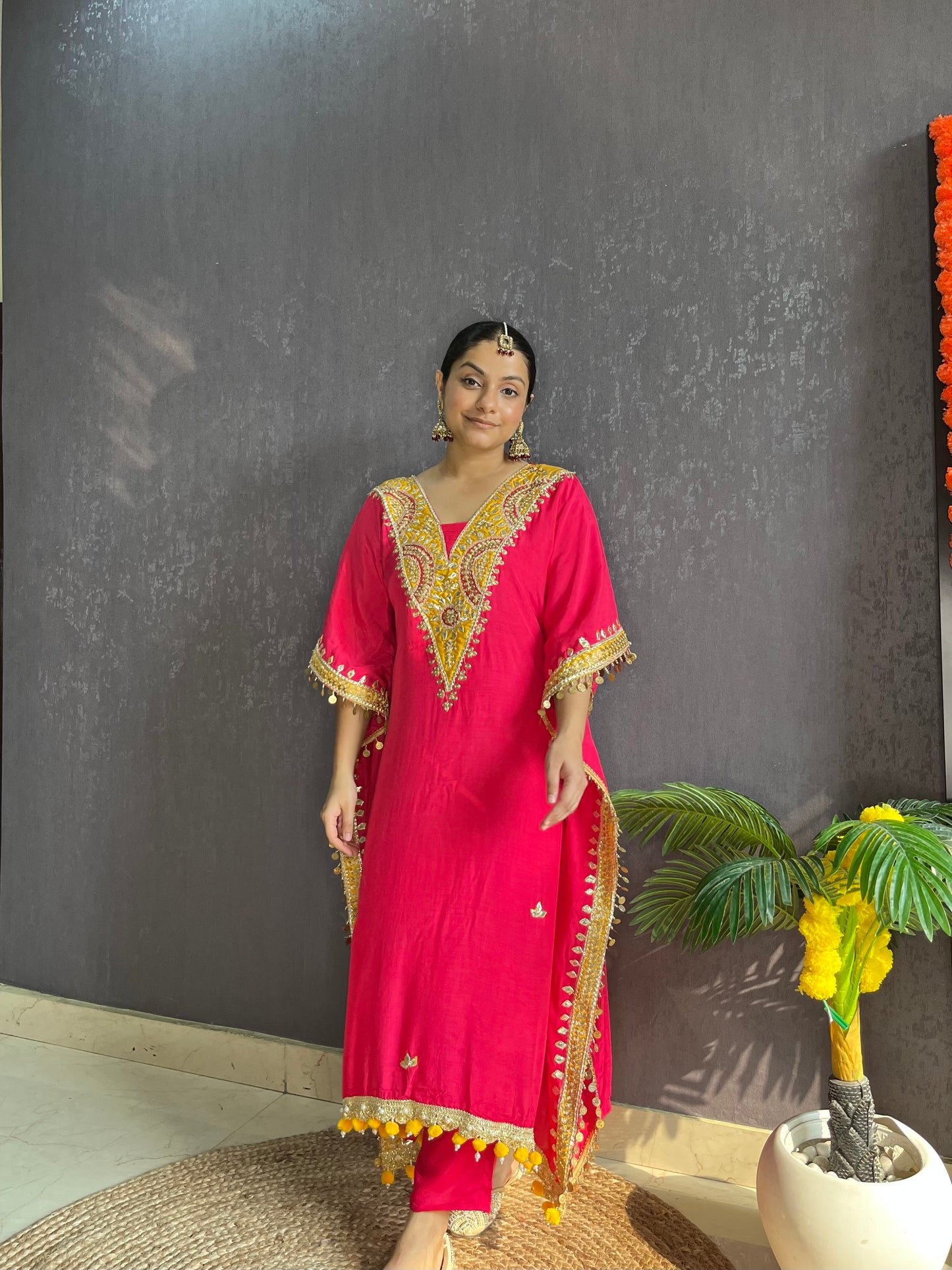 Gotapatti aari work kaftan set
