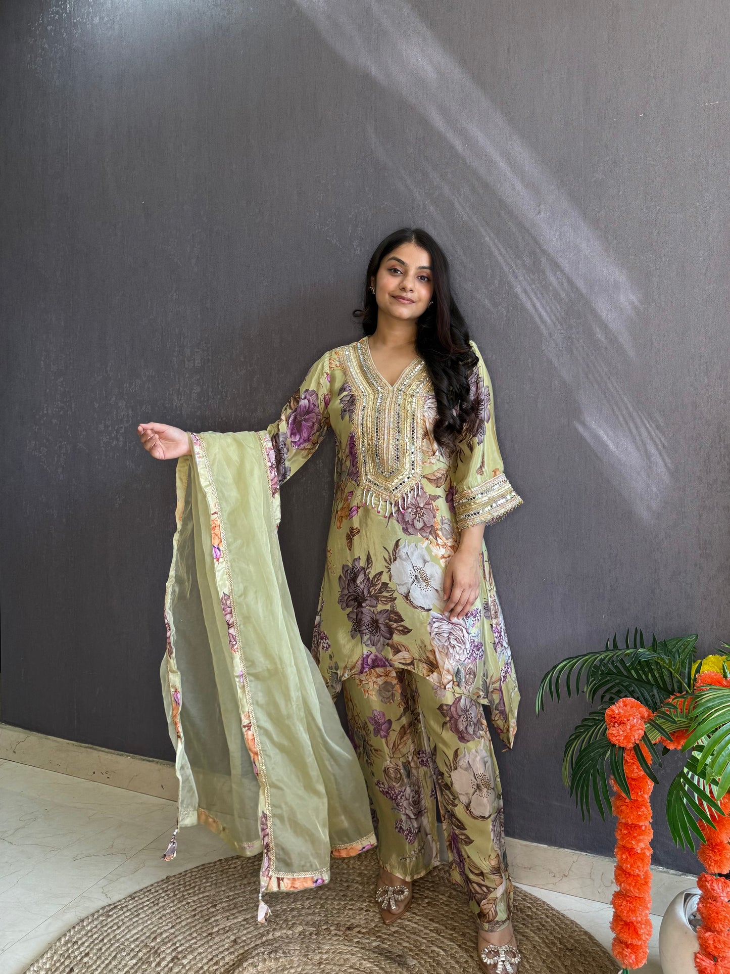 Mirrorwork Pakistani Suit