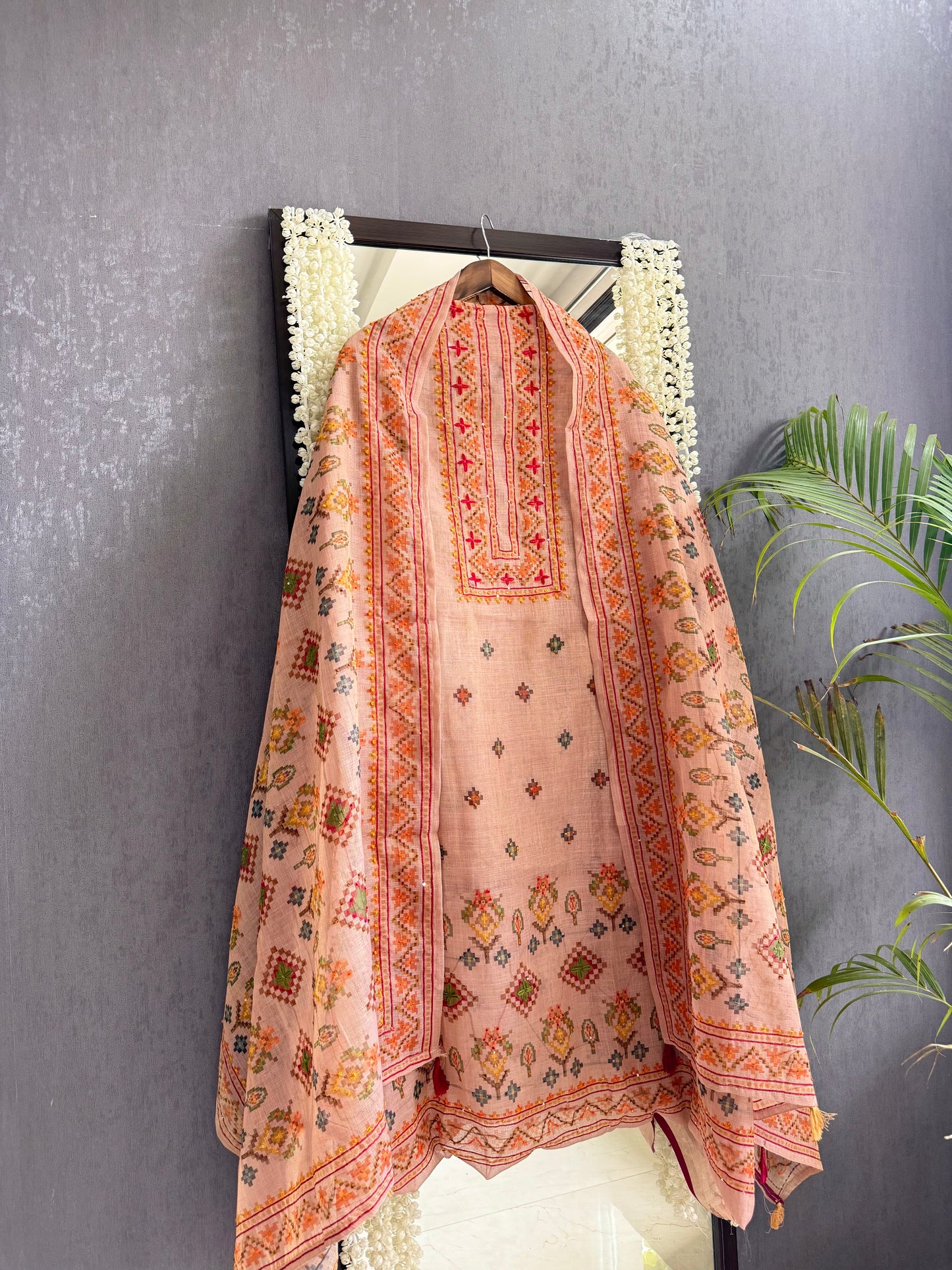 Linen ikkat Frenchknot kantha work suit