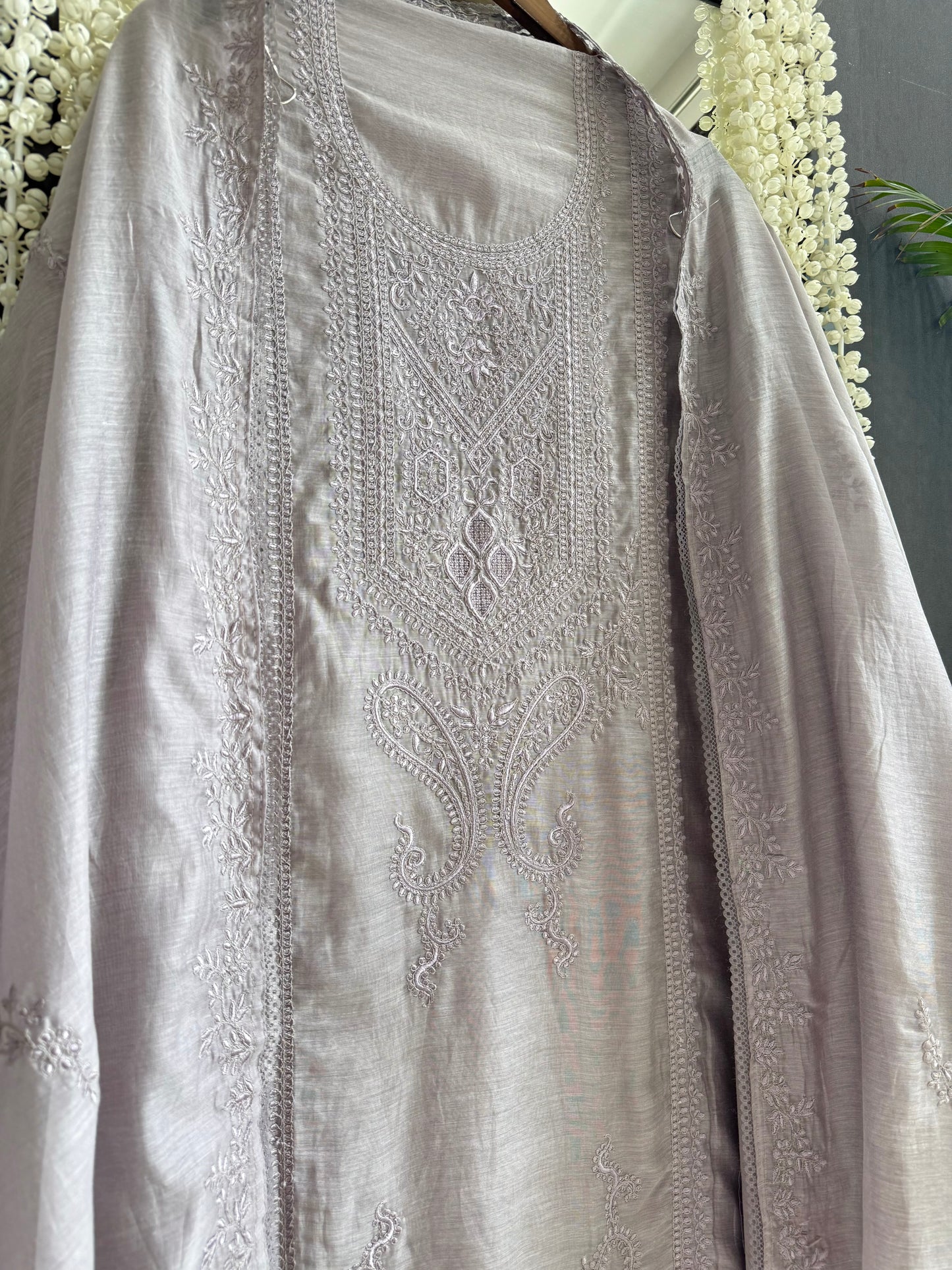 Luxurious Mul chanderi monochromatic threadwork suit