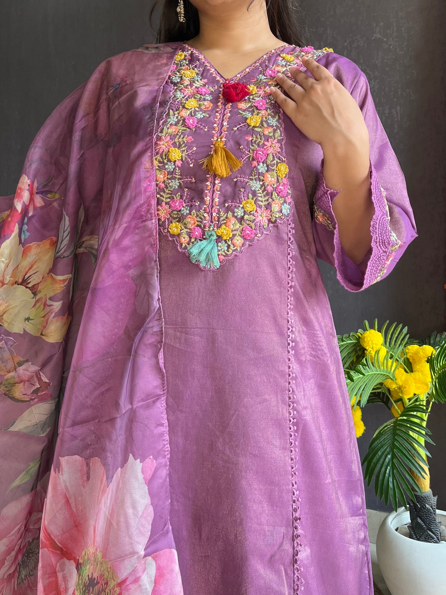 Aline Pakistani Handwork suit