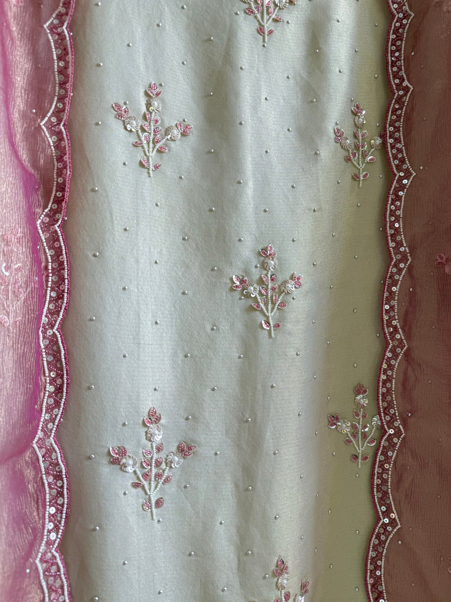 Luxurious dreamy handwork suit