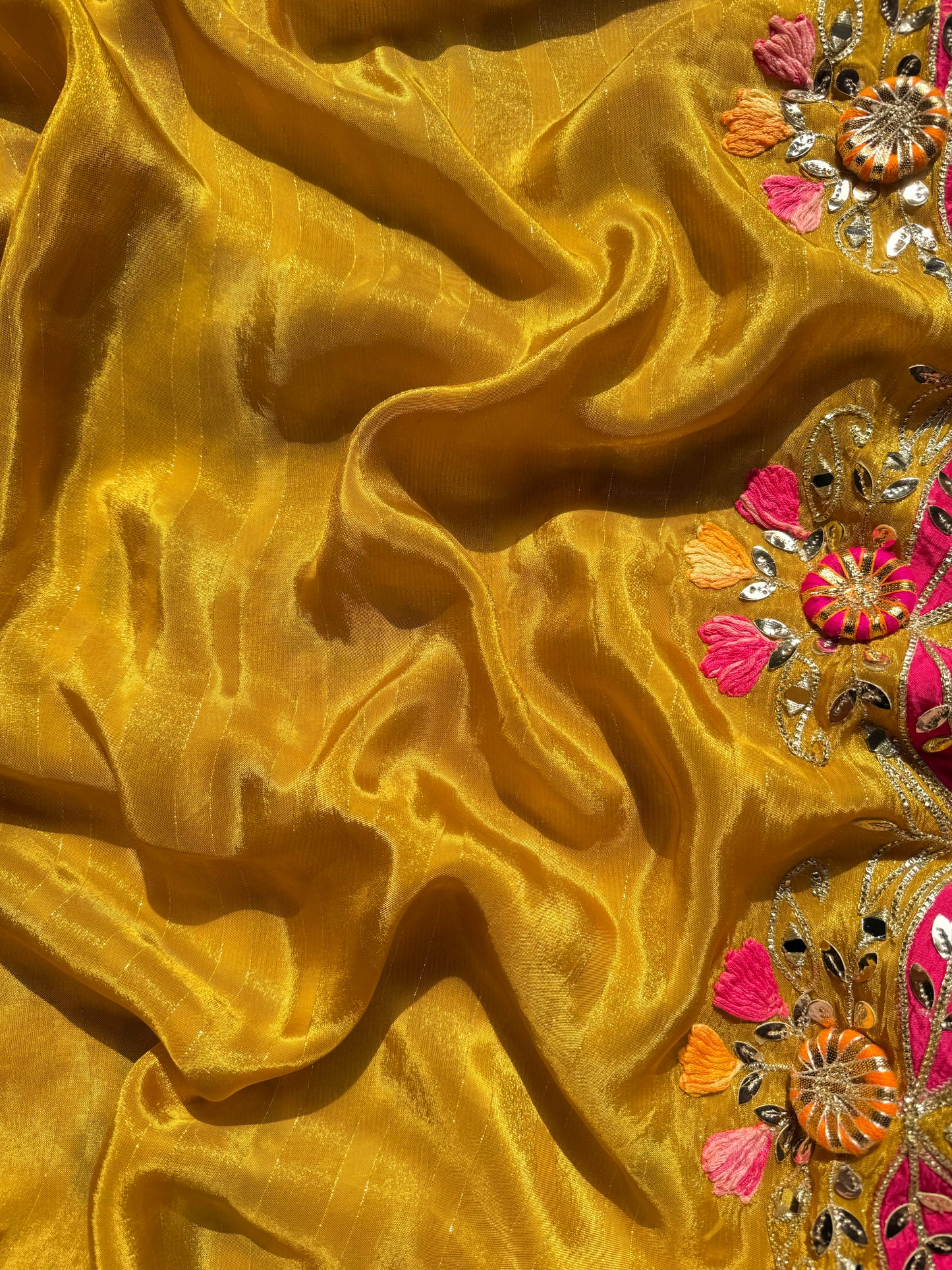 Luxurious Gotapatti Tissue silk suit