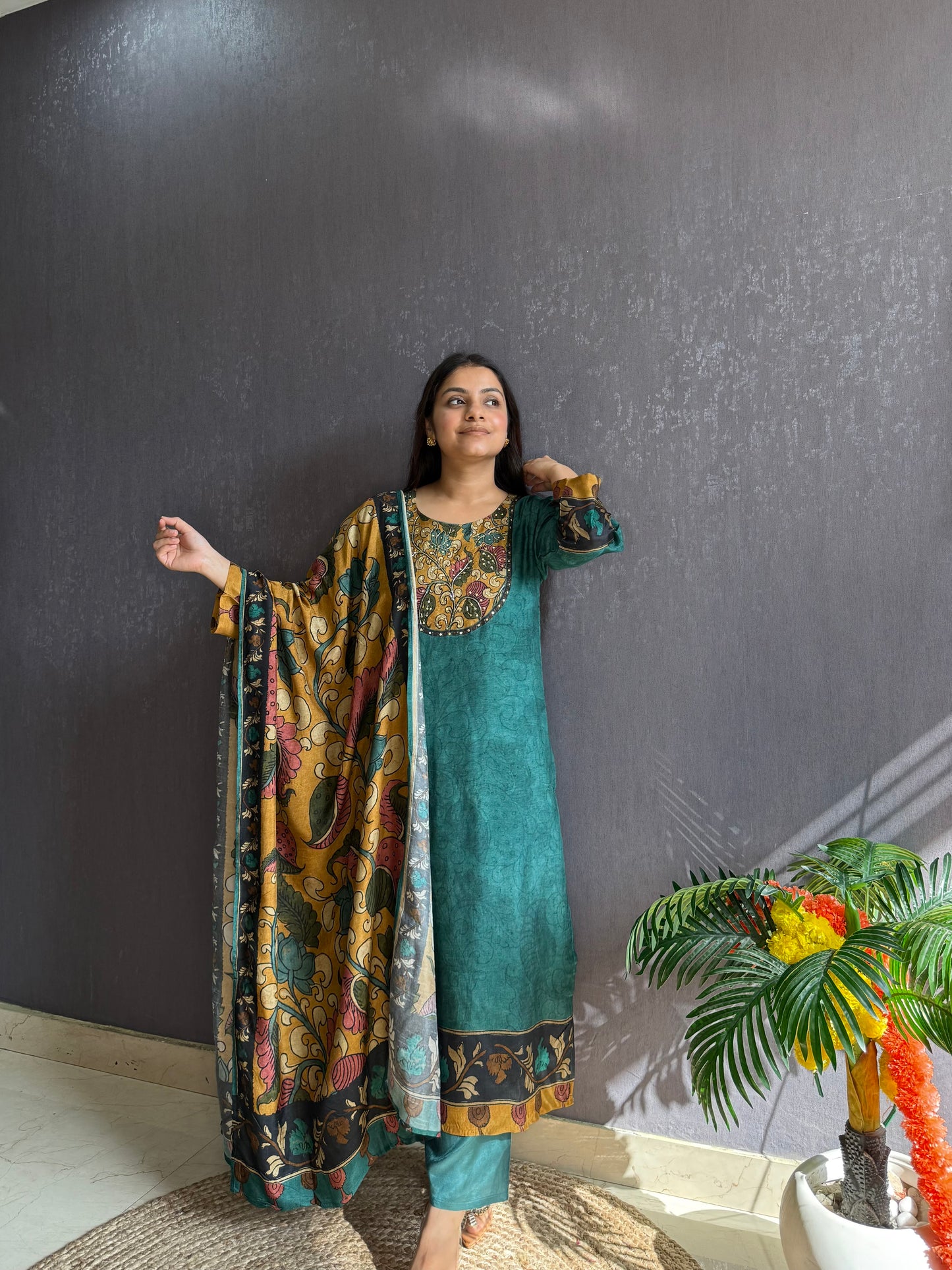 Tussar kalamkari lotus suit set
