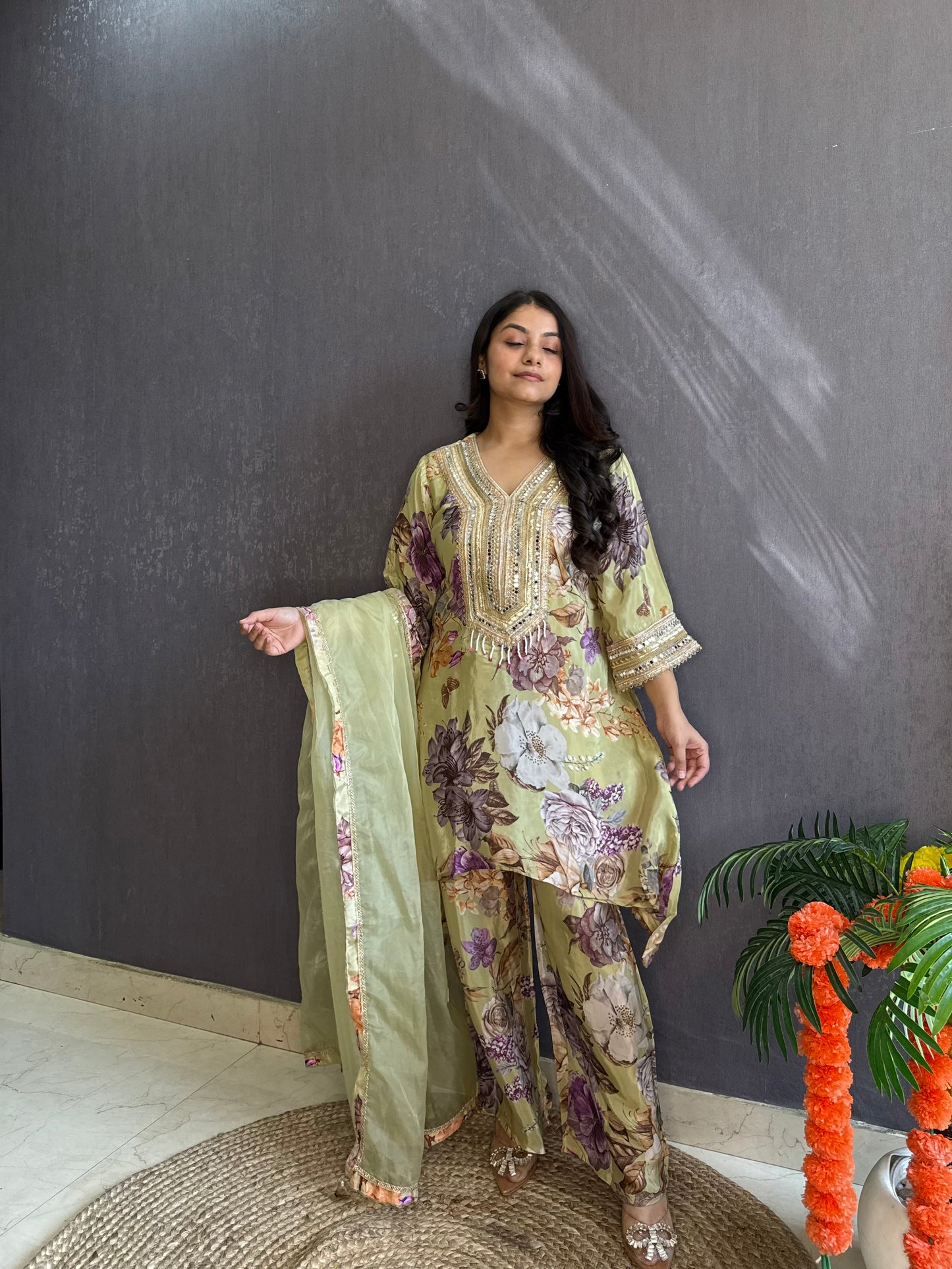 Mirrorwork Pakistani Suit