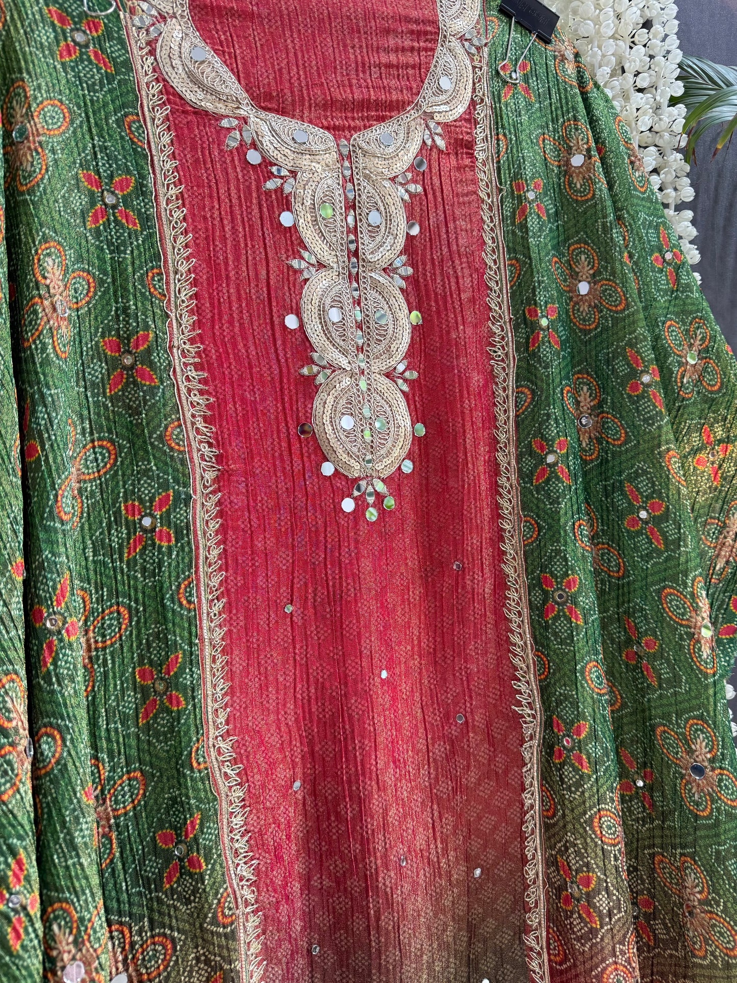 Crush tissue Bandhani ombré suit