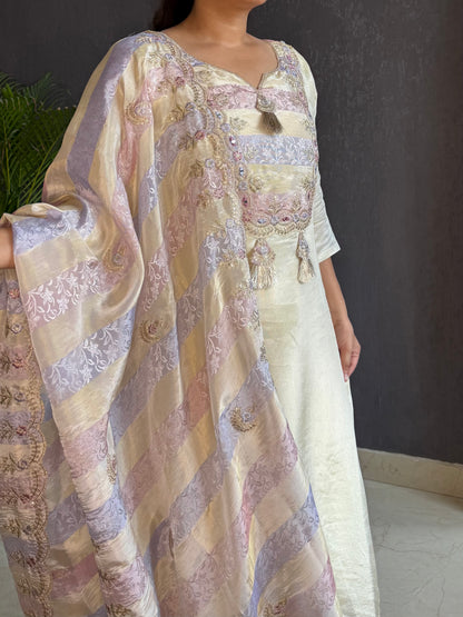 Tissue silk dori work suit set