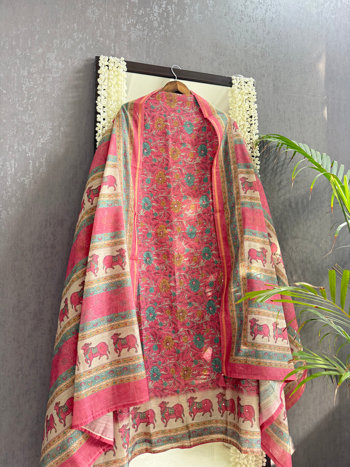 Chanderi pichwai suit
