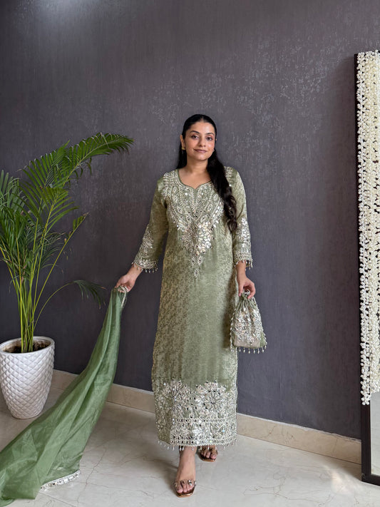 Tissue jacquard gotapatti mirror set