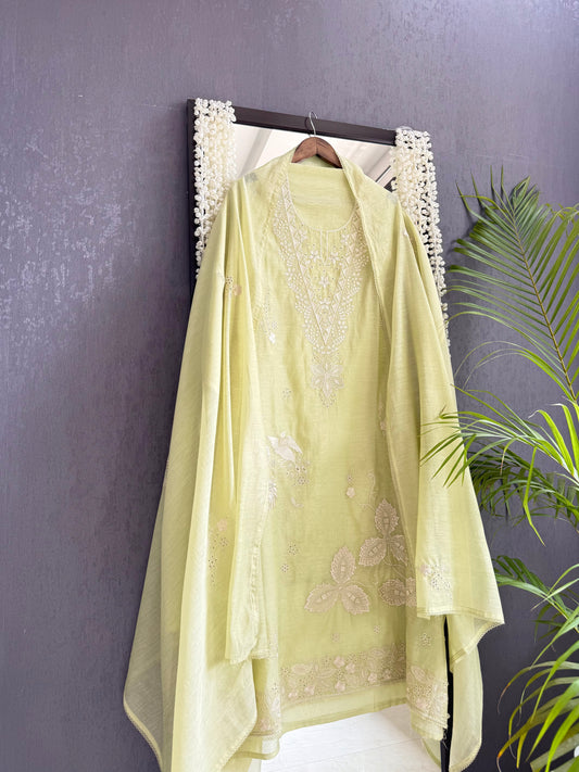 Luxurious Mul chanderi threadwork schiffili suit