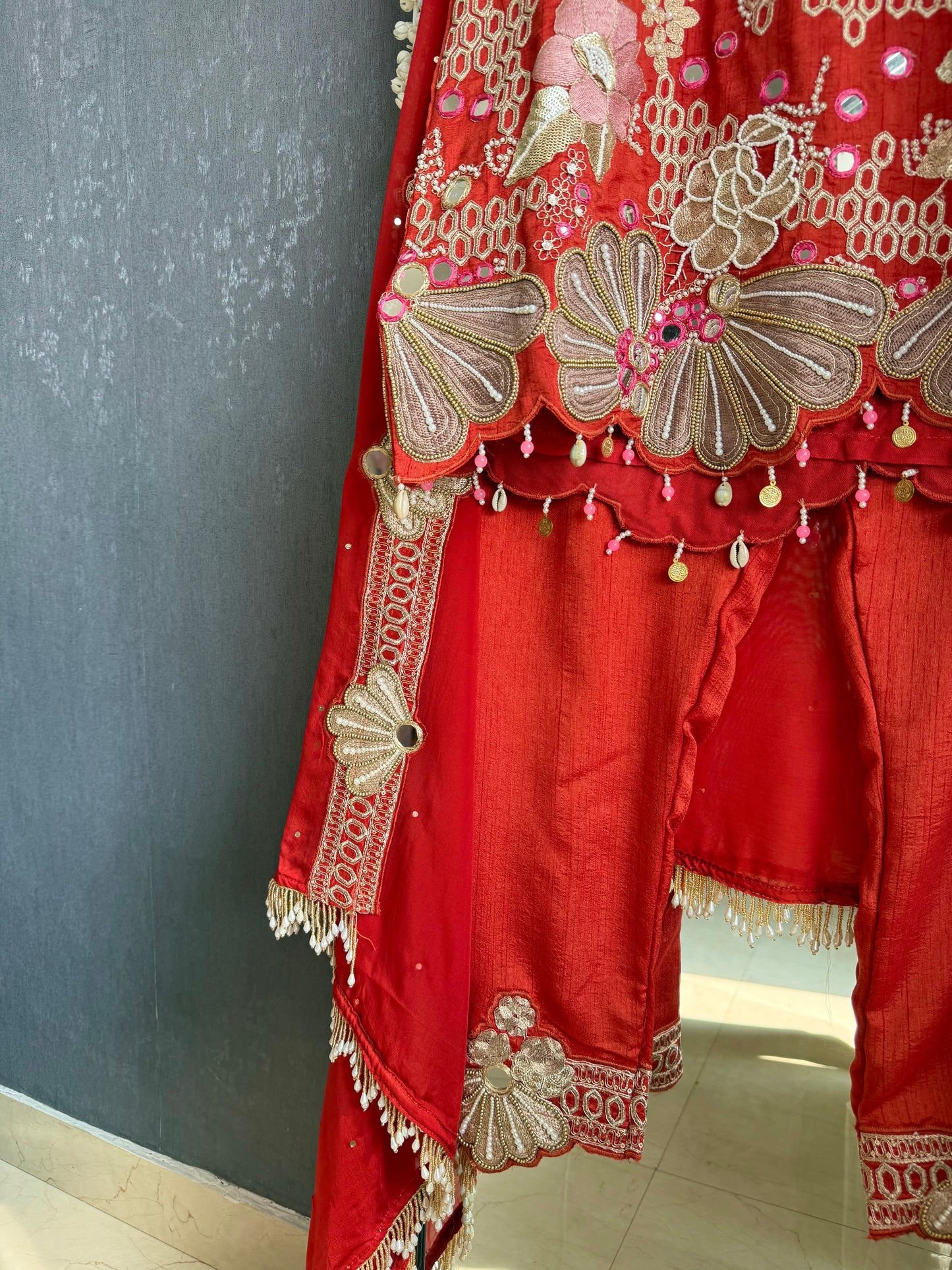 Luxurious raw silk Handwork set