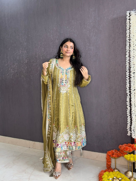 Luxurious gotapatti anarkali set