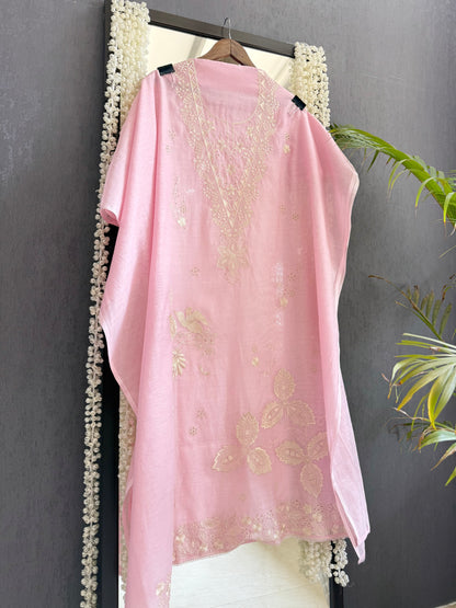 Luxurious Mul chanderi threadwork suit