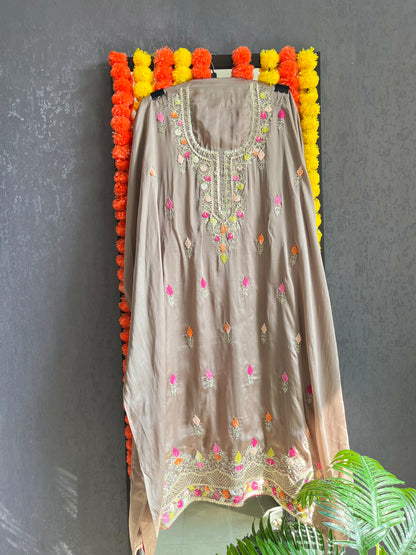 Luxurious Gotapatti silk suit