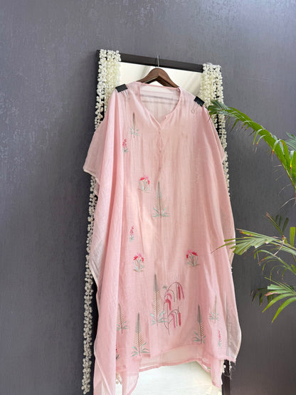 Luxurious Mul chanderi floral springs suit