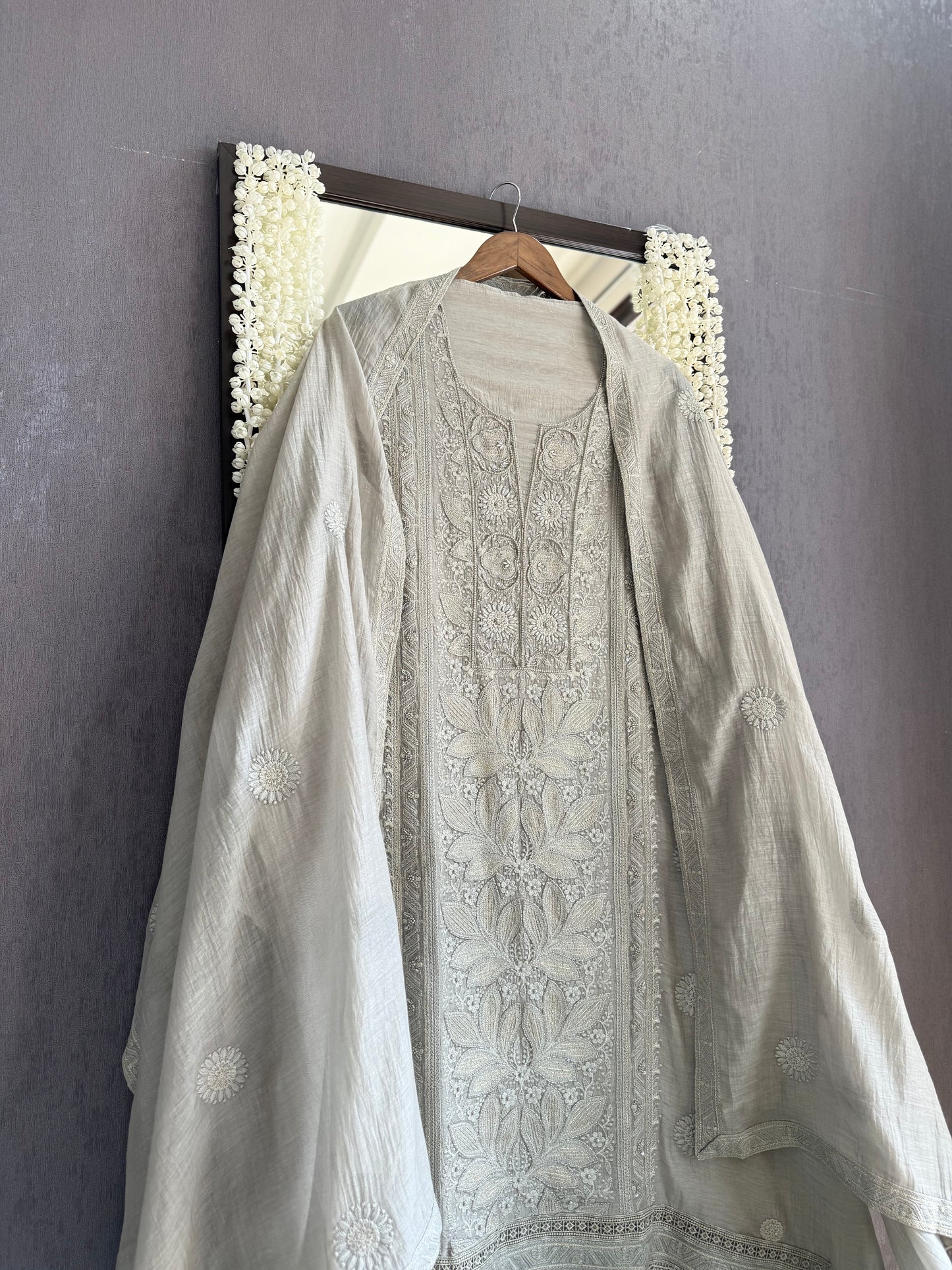 Luxurious Mul chanderi lucknowi handwork suit