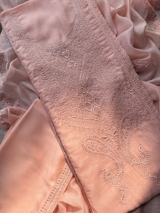 Luxurious Mul chanderi monochromatic thread work suit