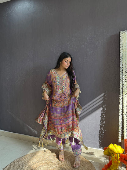 Luxurious patola kaftan set