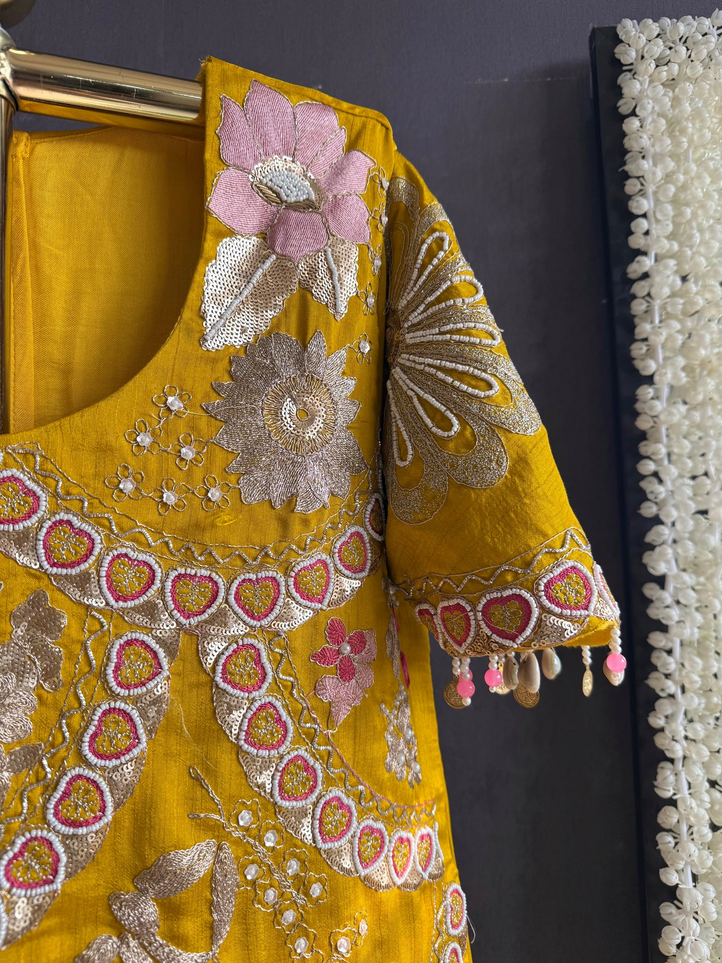 Luxurious raw silk Handwork set