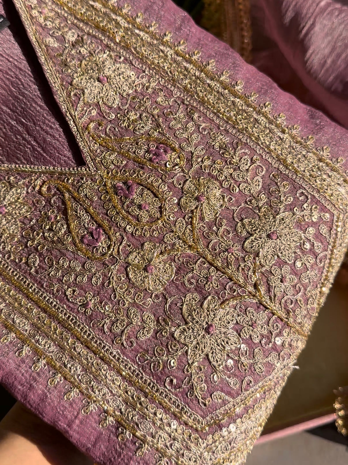 Tissue silk Handwork suit set